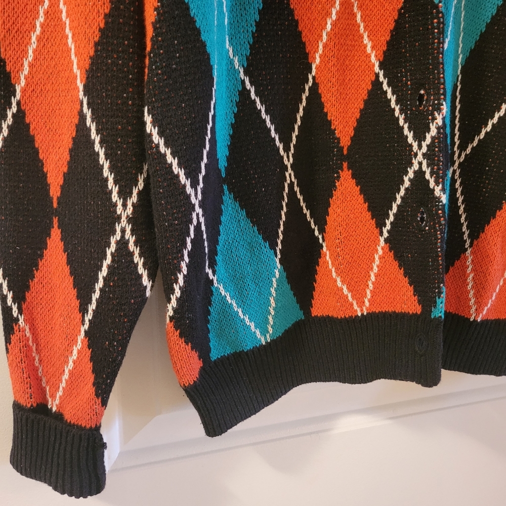 Patterned button up Sweater - Picture 3 of 5